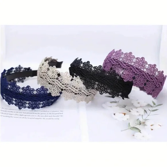 💖 3/$30 💖 Brown Lace Headband - Picture 2 of 4